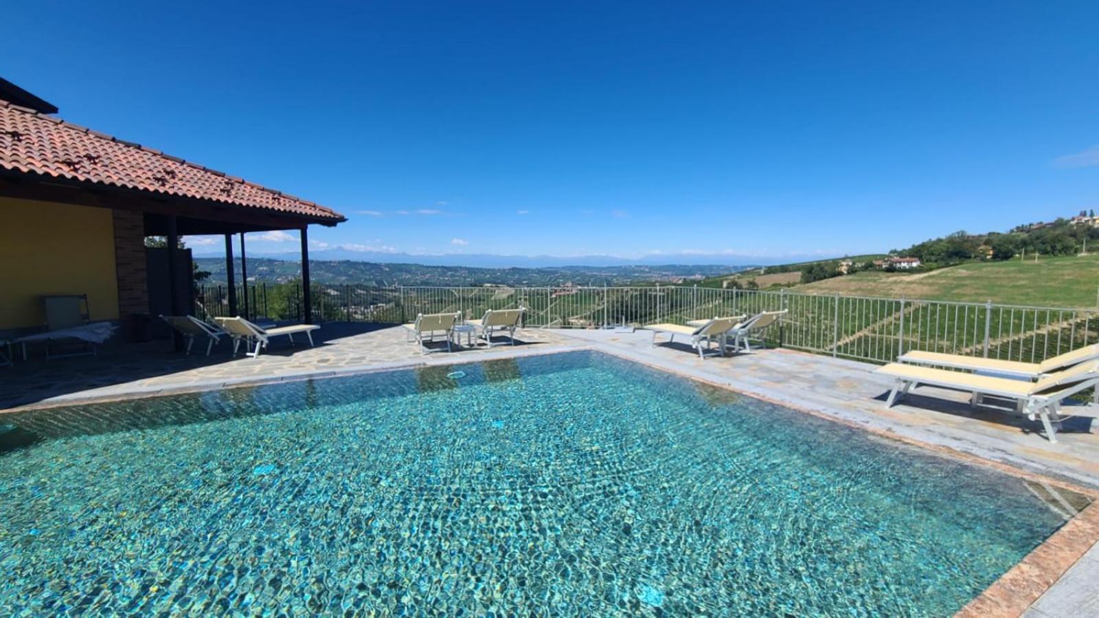 Casa Castella - Adults Only - Langhe Villa Diano dʼAlba Eksteriør bilde